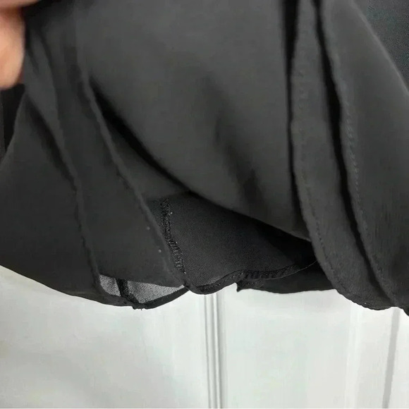 Le Chateau Tank Top Adjustable Spaghetti Straps Black Size Extra Small - Picture 5 of 16